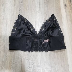 Victoria's Secret bra unlined longer lace Size L